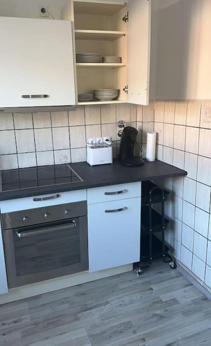 Theox Apartment No 8 - 90Qm Mit 2 Schlafzimmern Und 5 Betten Duisburg Exterior foto