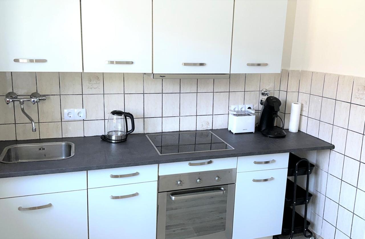 Theox Apartment No 8 - 90Qm Mit 2 Schlafzimmern Und 5 Betten Duisburg Exterior foto